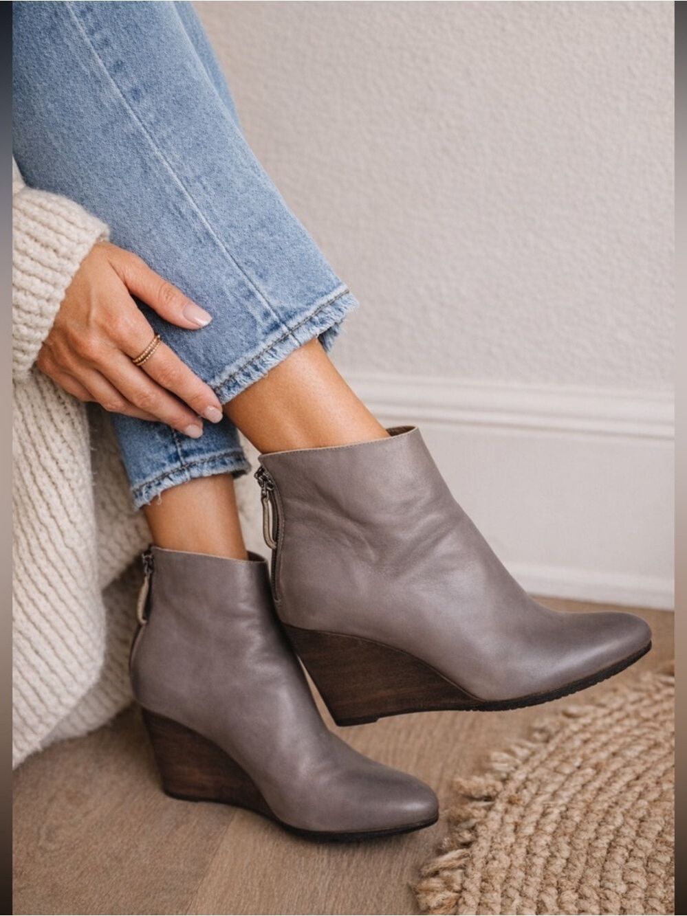 Coclico Escuro Gray Leather 3” Wedge Ankle Boots Bootie Womens 37 Spain Designer